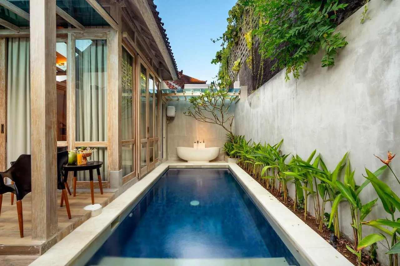 18 Suite Villa Loft At Kuta Kuta Lombok 4*,  Indonézia